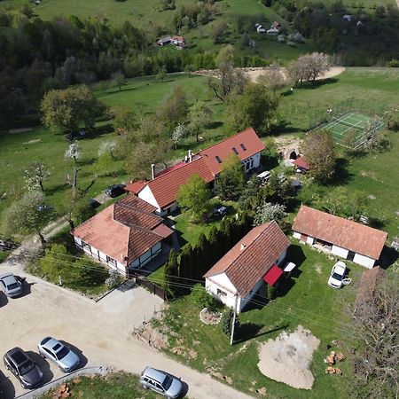 Вилла Casa Vatra Sinteului - Cu Sala De Evenimente De Capacitate Mare - Se Inchiriaza Integral Socet Экстерьер фото
